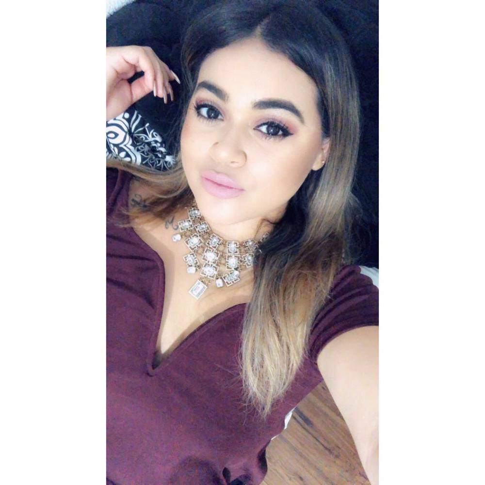 Meet your Posher, Nathaly